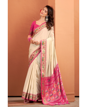 OffWhite Elegant Soft Silk Saree with Traditional Patola Weaving