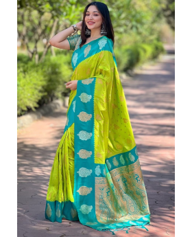 Rose gold-patterned green soft silk Paithani saree