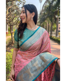 pale pink Traditional Zari Woven Saree in Kanchipuram Pattu