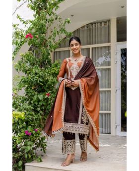 Magenta Star Georgette Padding Kurta Pant Dupatta Suit Set