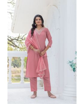 Peach Chanderi Silk Kurta Set with Embroidered Neckline